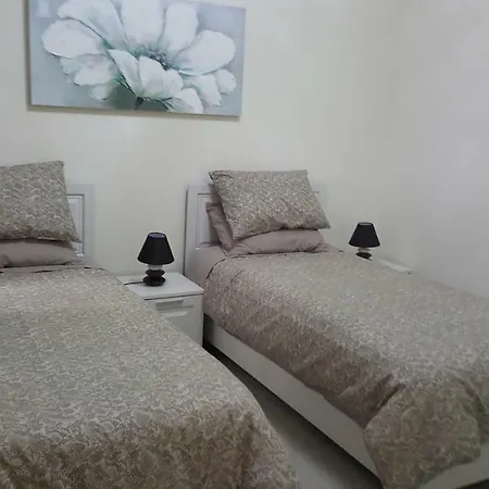 Apartment New 2 Bedroom Apt 3 Mins To Seafront, Free Wifi Marsaskala